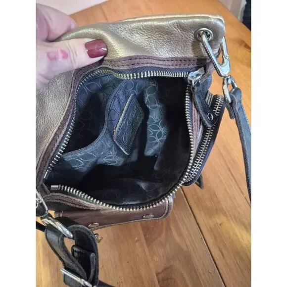 Fossil crossbody bag soft pebble leather and suede‎ adjustable strap medium size - Picture 5 of 6